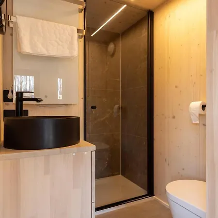 펜션 Tiny House With Wooden Deck In - Tuin Keet - 30 *